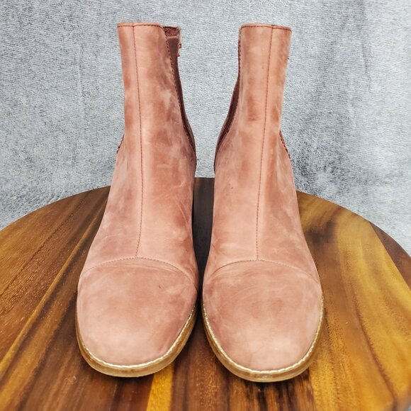 Toms Chelsea Boots Womens 9.5 Red Burgundy Leather Pull On Comfort Ankle Booties - Picture 2 of 11